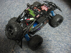 アマゾンで購入したトイラジ（おもちゃのラジコン）