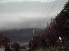 サイクリングロードにて遭遇した不気味な雲