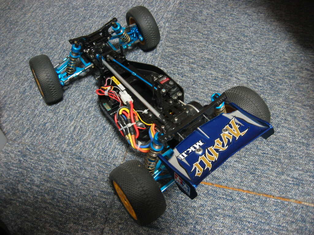 タミヤ 1/10 電動RCカー Avante MkⅡ