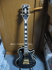 バーニー(フェルナンデス)のレスポールコピー