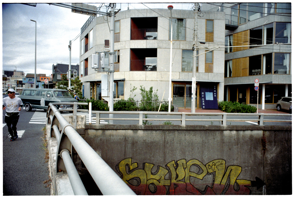 F3_010027