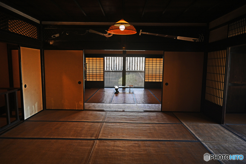 合掌造りの民家建築内部