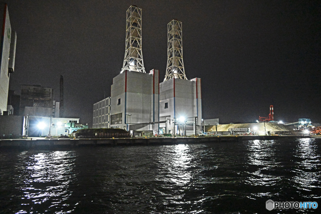 工場夜景　運河めぐり