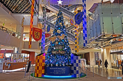 MARK IS みなとみらいのXマスツリー