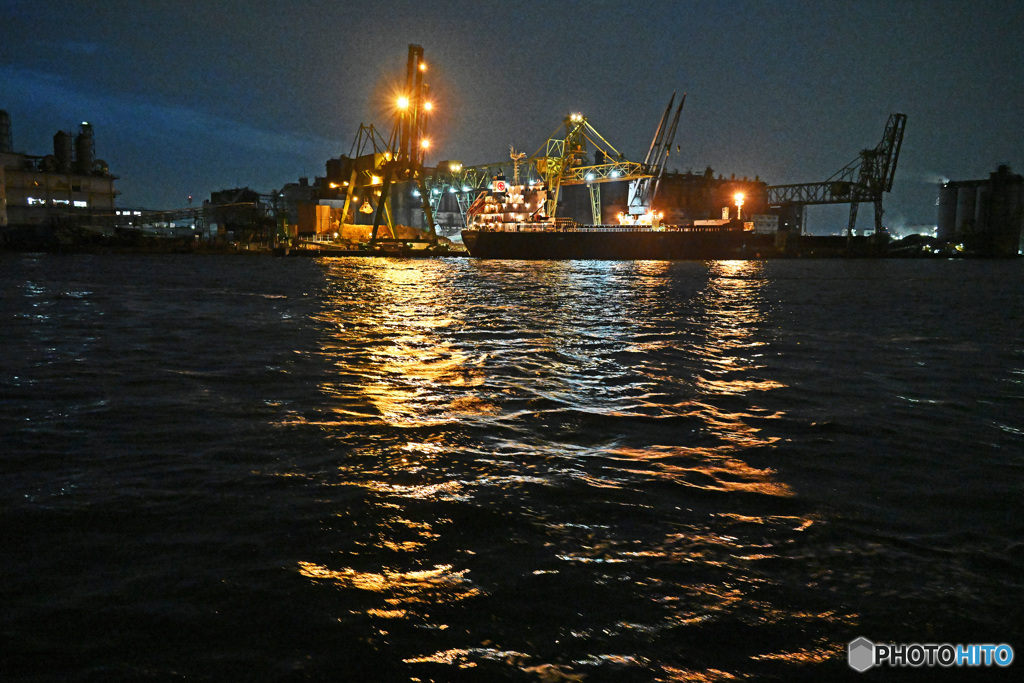 工場夜景　運河めぐり