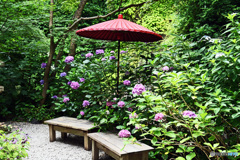 赤い傘のある風景3