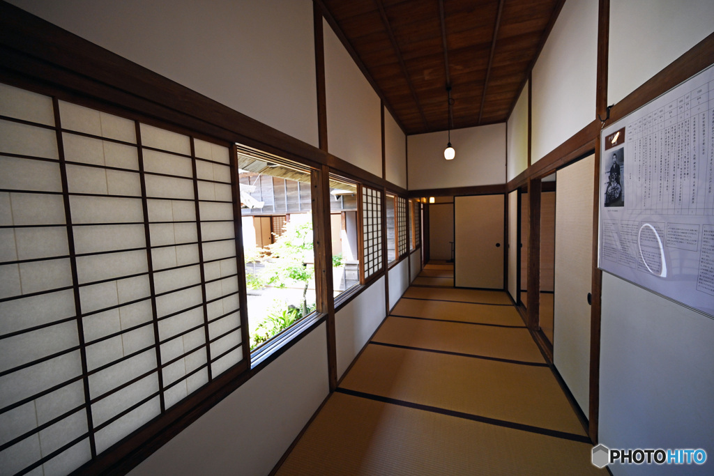 別邸内部