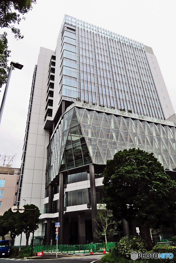 建設中の関東学院大学校舎