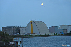 工場夜景　運河めぐり