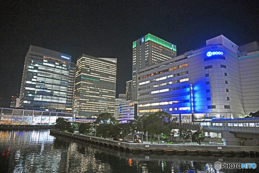 横浜ブラブラ