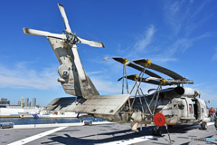 ヘリ空母「いずも」