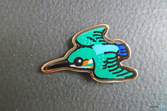 私のコレクション　野鳥バッジ「カワセミ「」