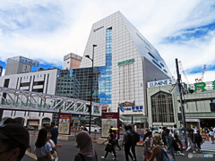 新宿駅南口付近のスナップ