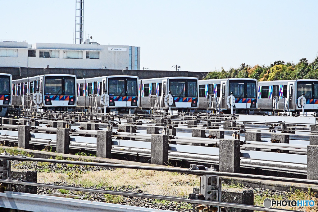 シ－サイドライン車両基地