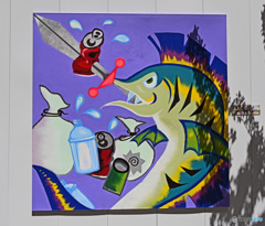 土屋アンナ作　『SAVE THE EARTH』