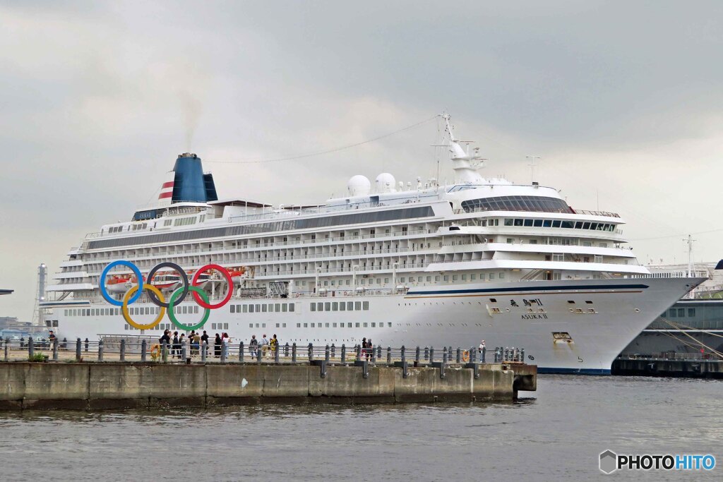 五輪マ－ク～～横浜赤レンガにも