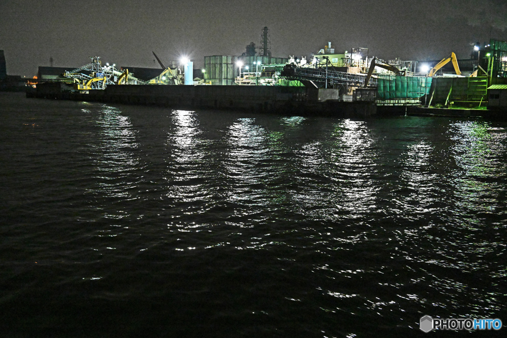 工場夜景　運河めぐり