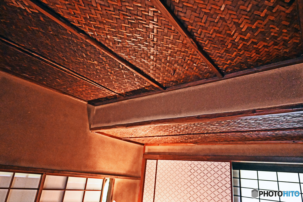 一条恵観山荘　建物内部