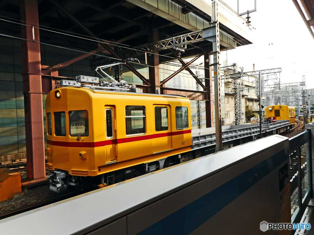 京急イエローカ－
