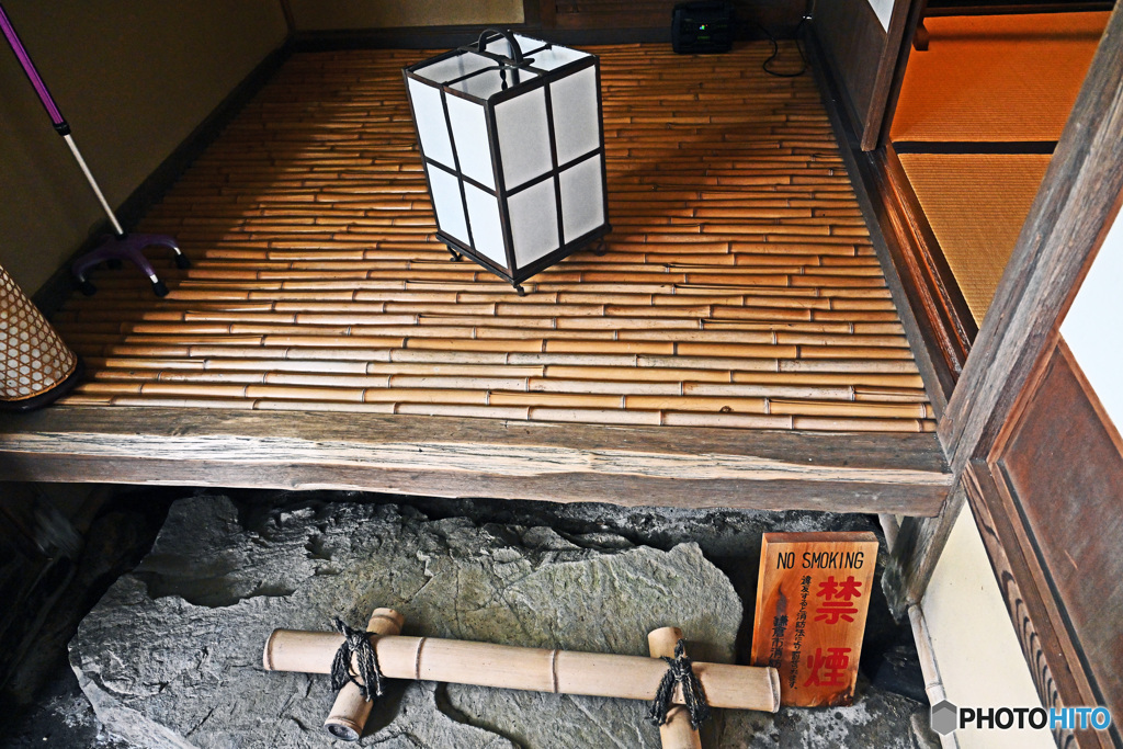 一条恵観山荘　建物内部