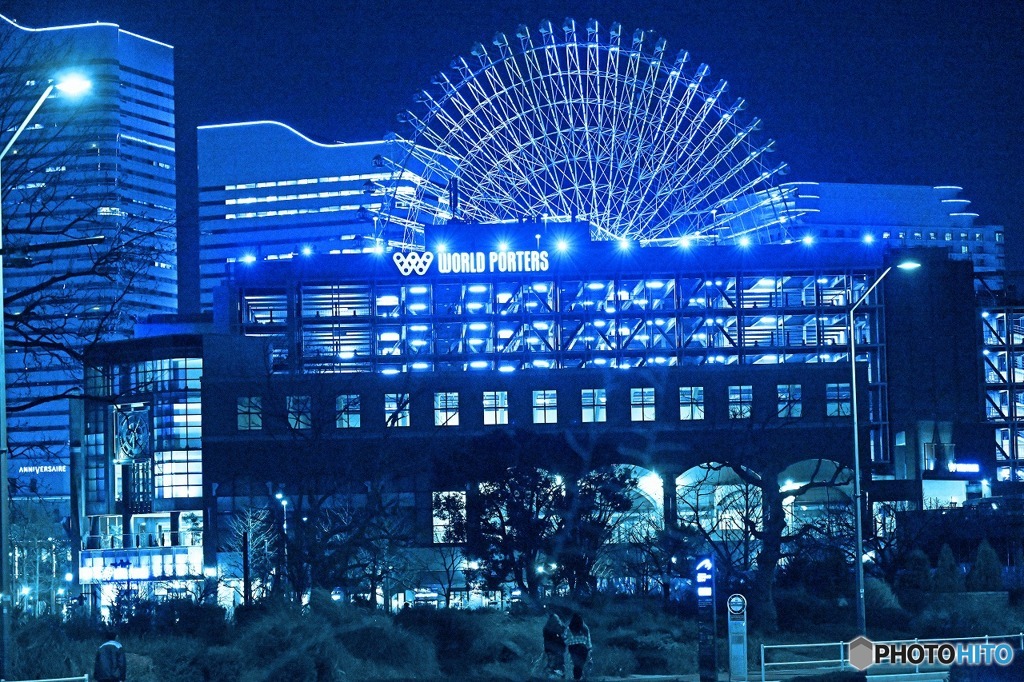 ブルーライトヨコハマ