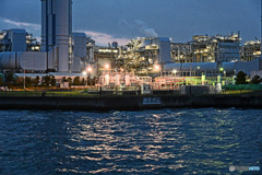 工場夜景　運河めぐり