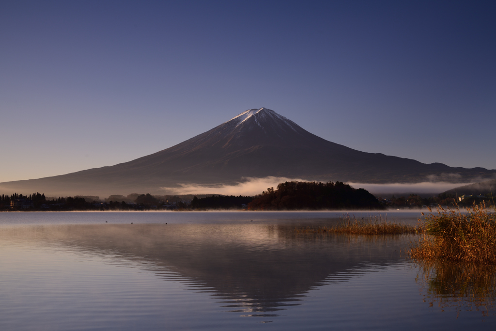 大和の夜明け