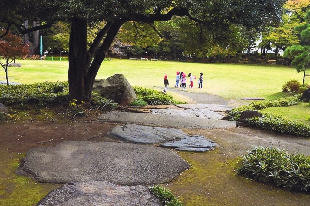 都会の公園①