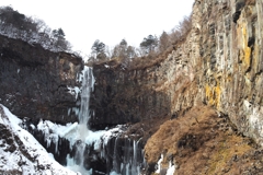 冬の華厳の滝