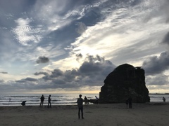 出雲市　稲佐の浜にて