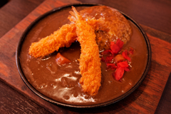 エビフライ鉄板カレーだ