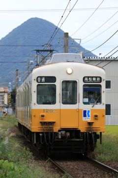 讃岐富士と1200