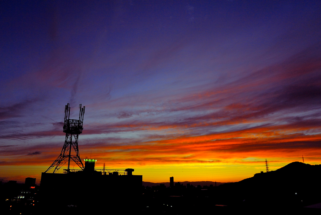 昨日の夕焼け！　西の空