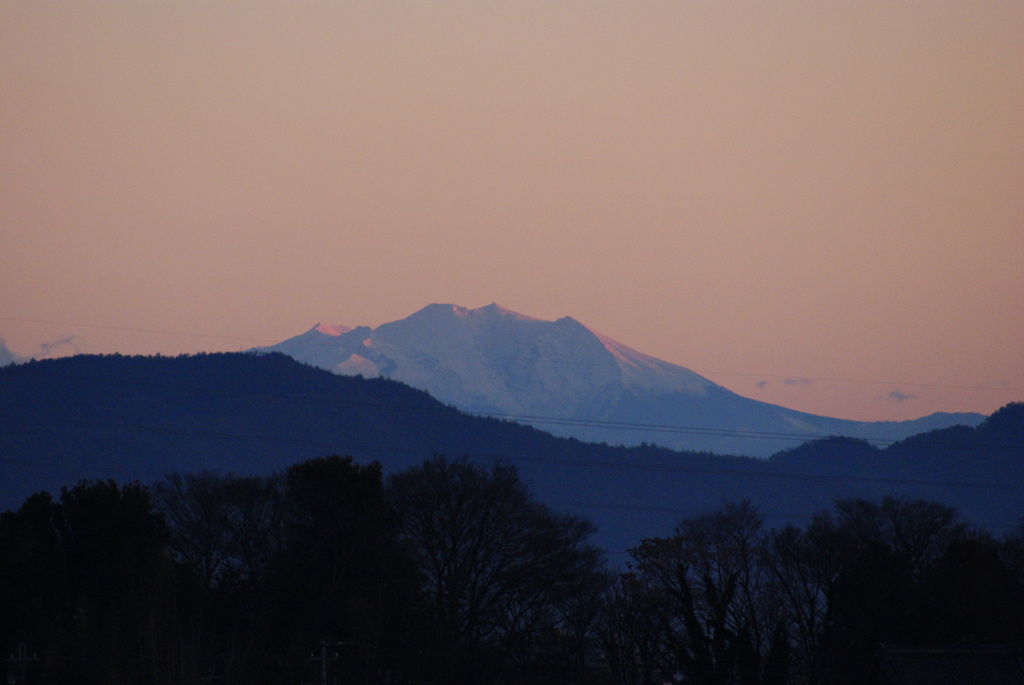 朝陽の木曽御嶽山！　12/28