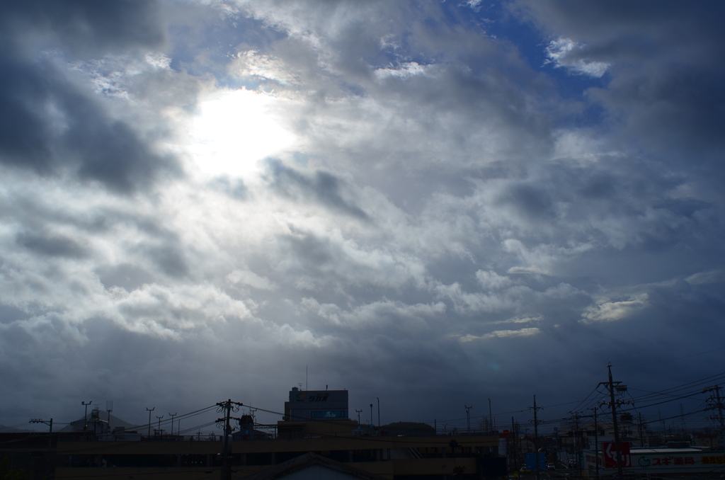 台風9号の影響が少し出てきました。