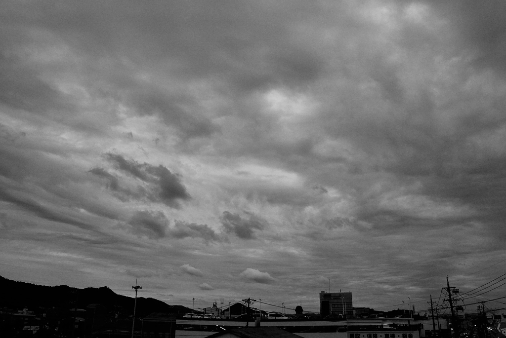 梅雨入りはまだか？