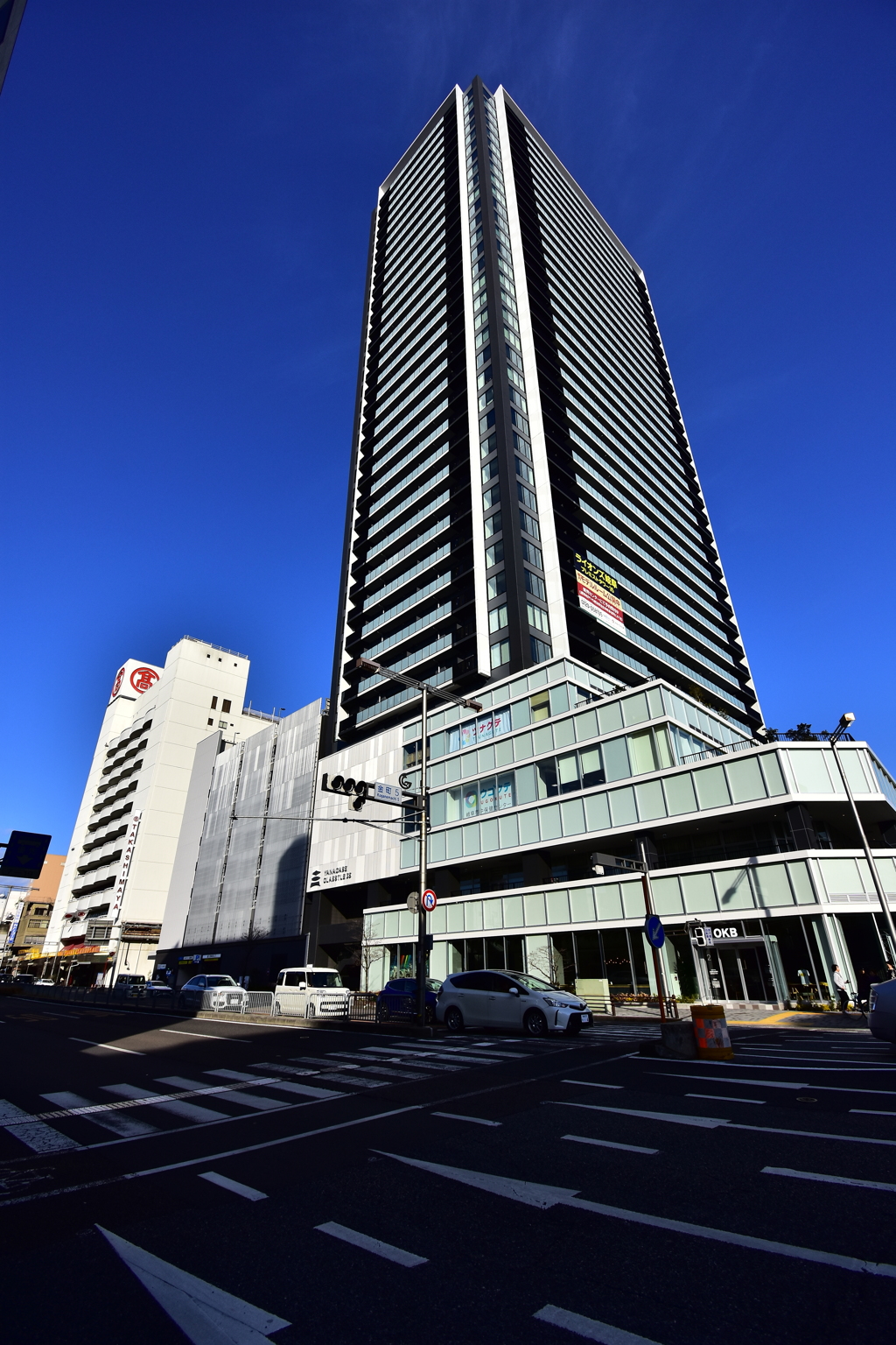YANAGASE GLASSTLE 35と7月閉店の岐阜高島屋