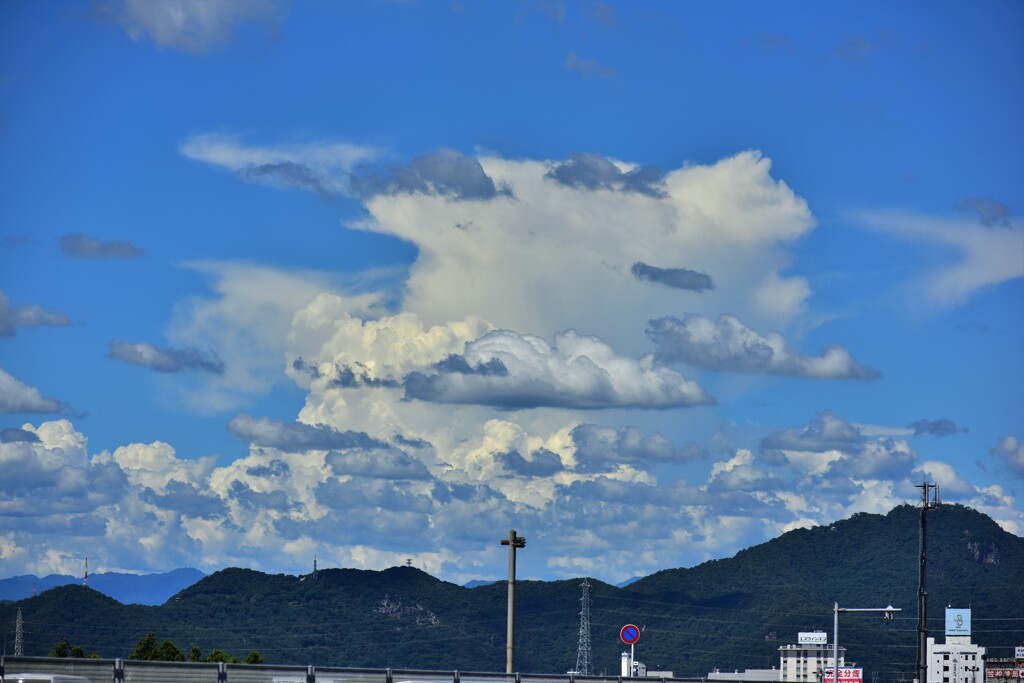 雲　岐阜市上空