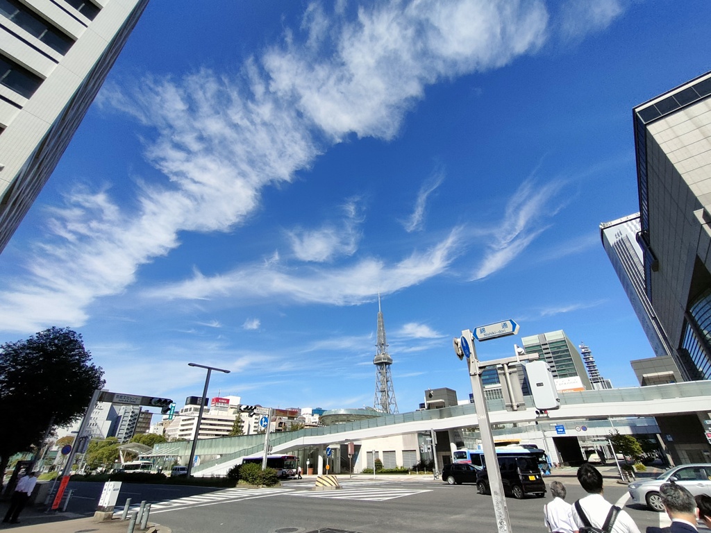 栄の空！　10/3