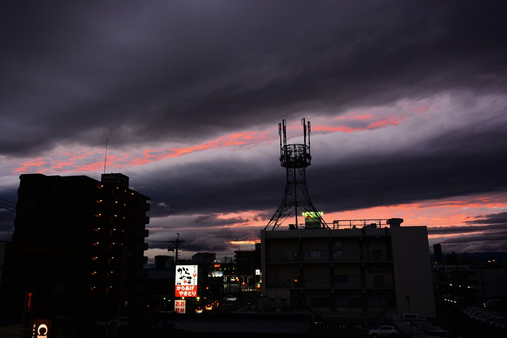 熾火のような雲！　10/10