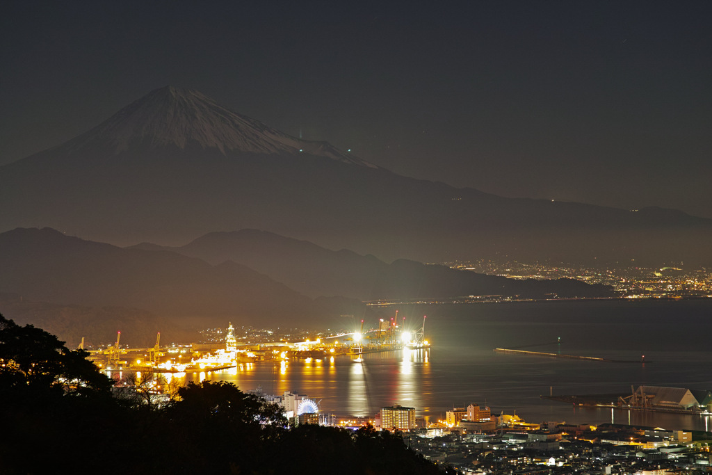 富士と夜景