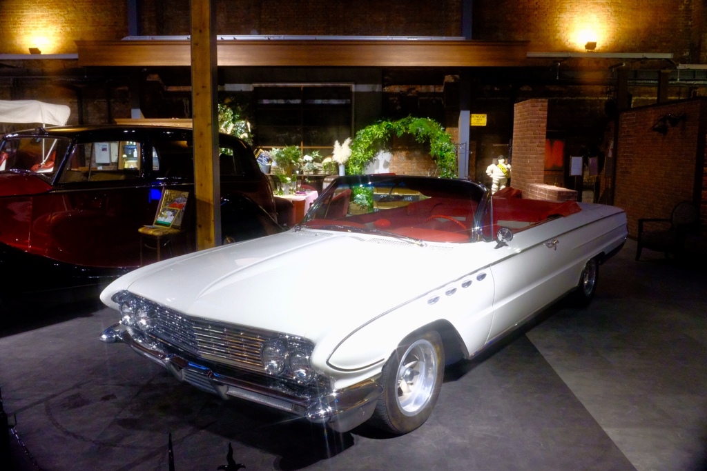 C622C4FE-EFF8-449C-AFA3-864F9899E54B