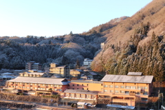 温泉郷
