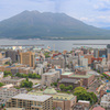 鹿児島市街と桜島