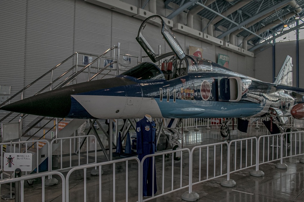 ブルーインパルス　T-2