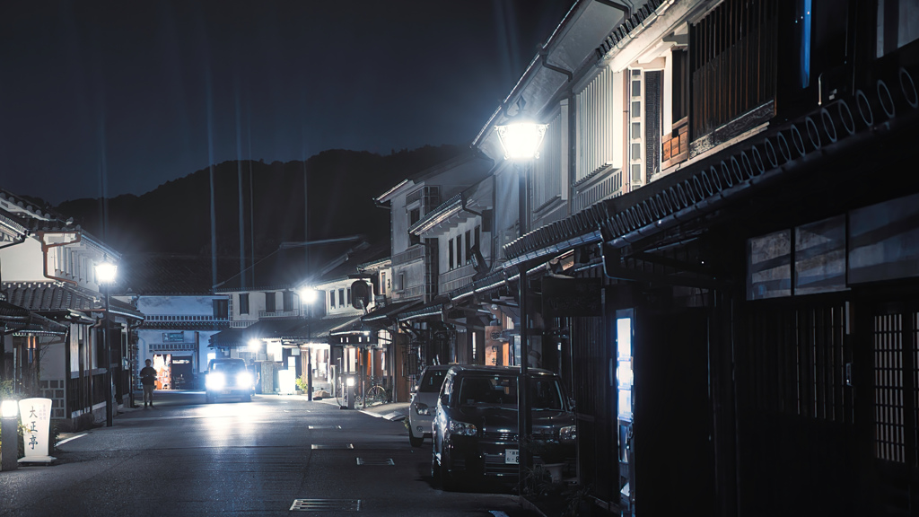 夜の美観地区本町通り