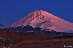 朝陽が昇る