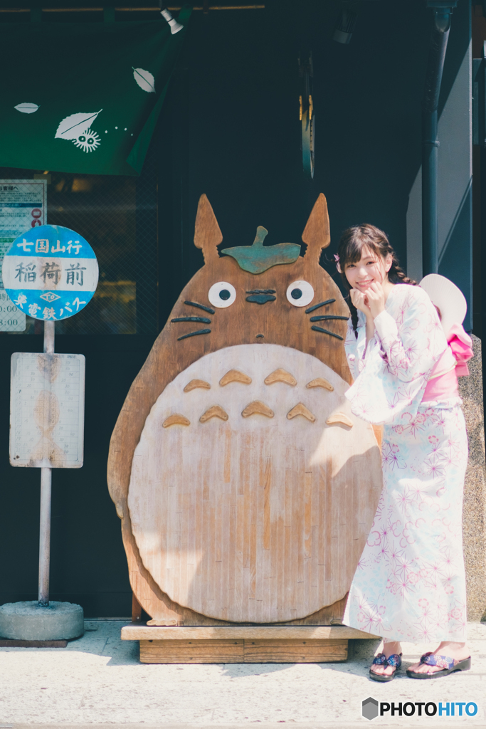 トトロと浴衣美女