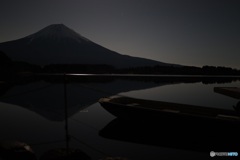 田貫湖から見る富士山