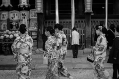 北野天満宮の美女たち